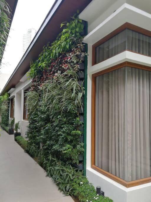 Adria Residences - Emerald Garden - 2 Bedroom Unit For 4 Person Manila Exterior foto