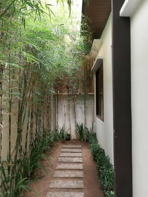 Adria Residences - Emerald Garden - 2 Bedroom Unit For 4 Person Manila Exterior foto